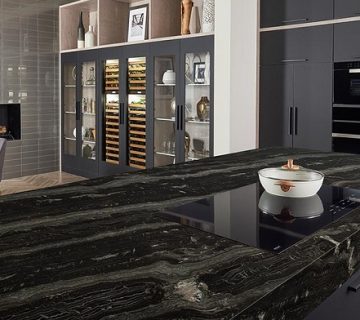 تمیز کردن سنگ مشکی